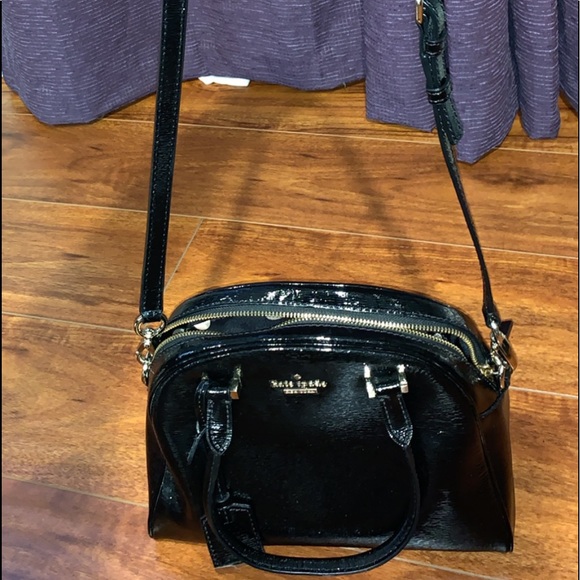 Authentic Kate Spade patent small handle bag - Picture 7 of 8